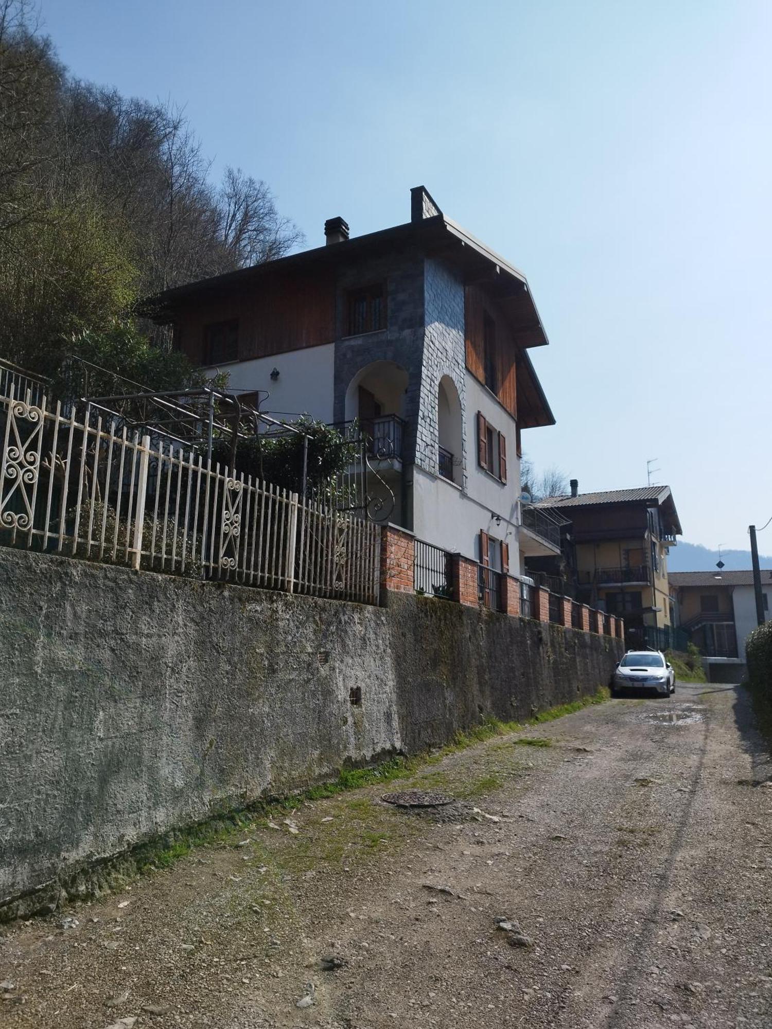B&B I Ghiri Canzo Екстериор снимка