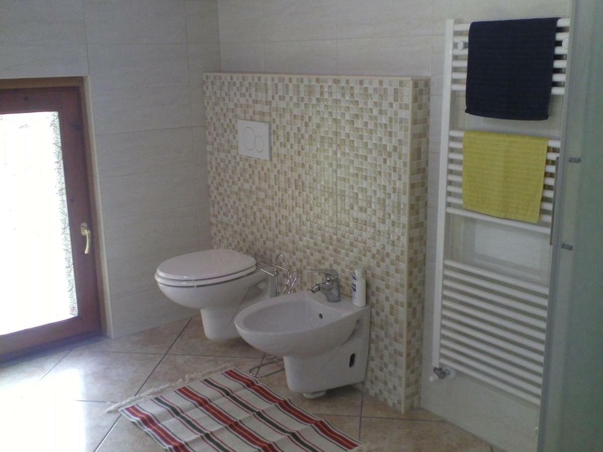 B&B I Ghiri Canzo Екстериор снимка